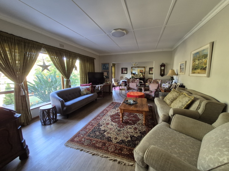 3 Bedroom Property for Sale in Panorama Western Cape